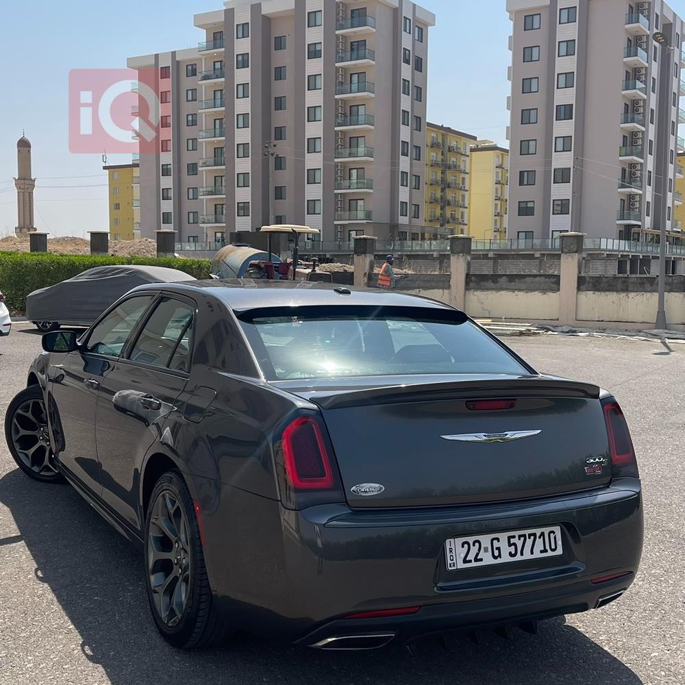 Chrysler 300